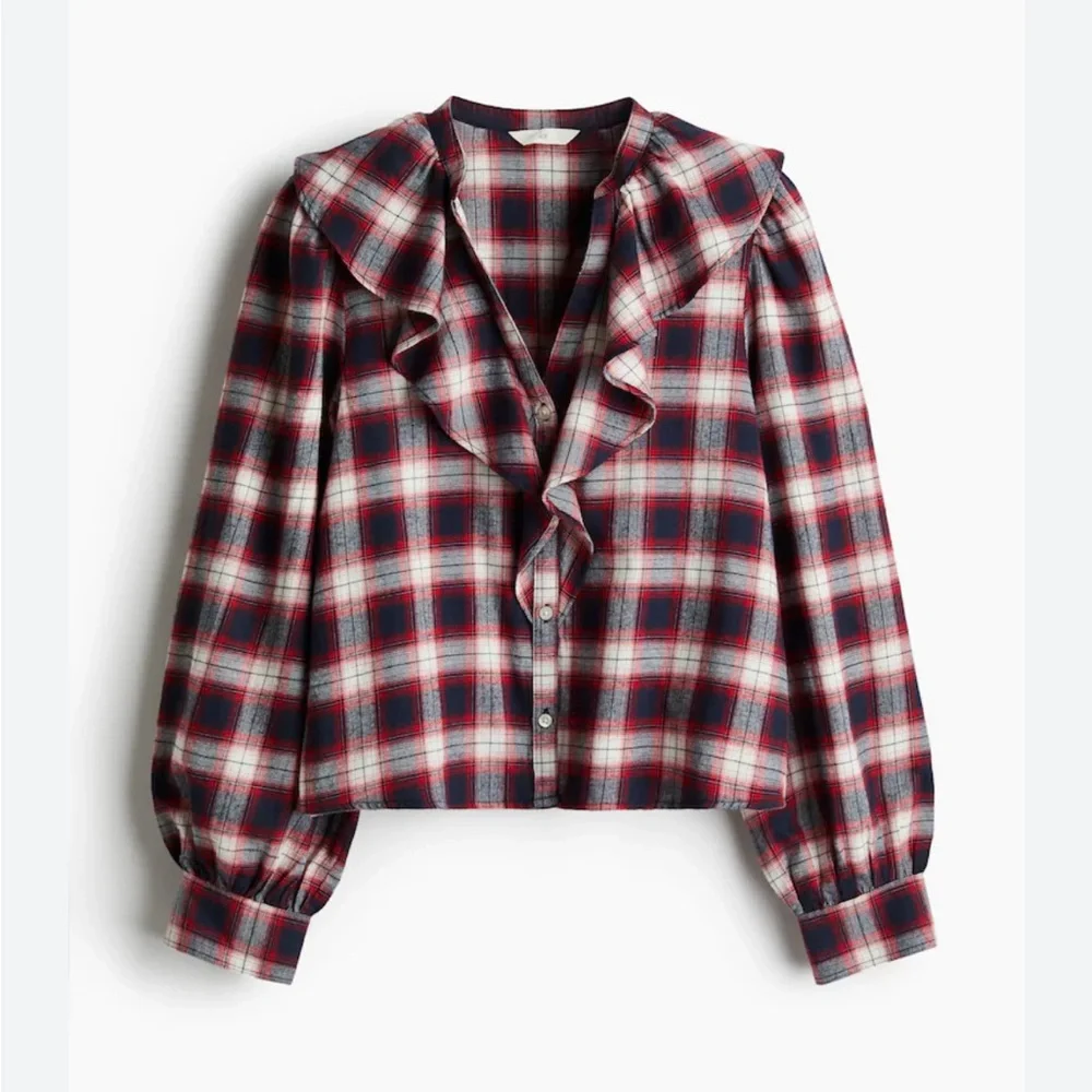 H&M Plaid Ruffle Front Blouse - Picture 1 of 8